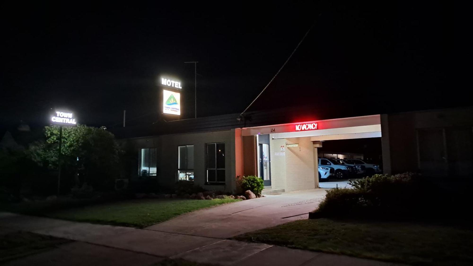 Bairnsdale Town Central Motel Экстерьер фото